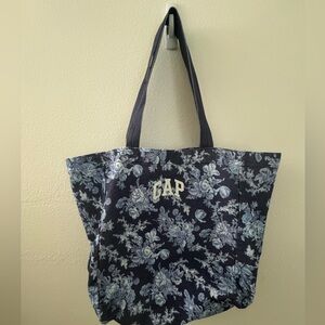 Gap x LoveShackFancy Tote